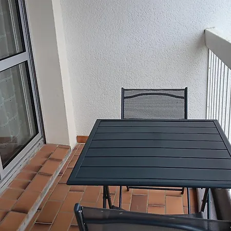 Calme Près - 3 Pers. - Fr-1-476-260 *